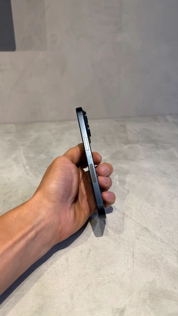 iPhone 15 Pro 128 GB Titânio Azul - Excelente Estado - Foto 5
