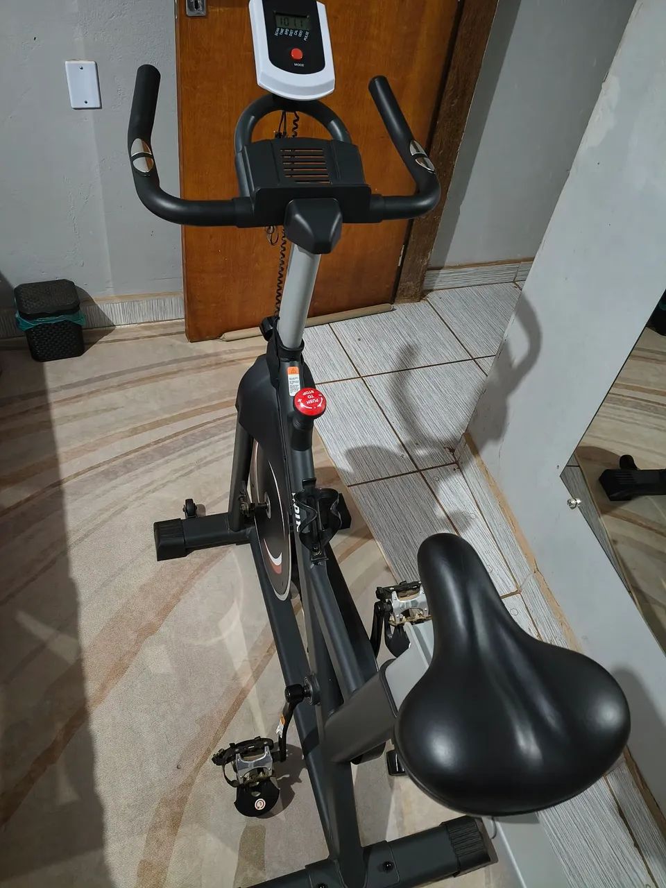 Bicicleta semi nova Ergométrica Odin Fit PACE3000 - Foto 2