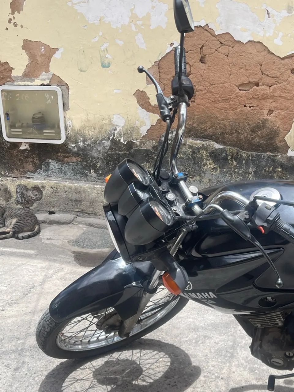 Yamaha YBR 125 Factor E 2011 - Foto 2