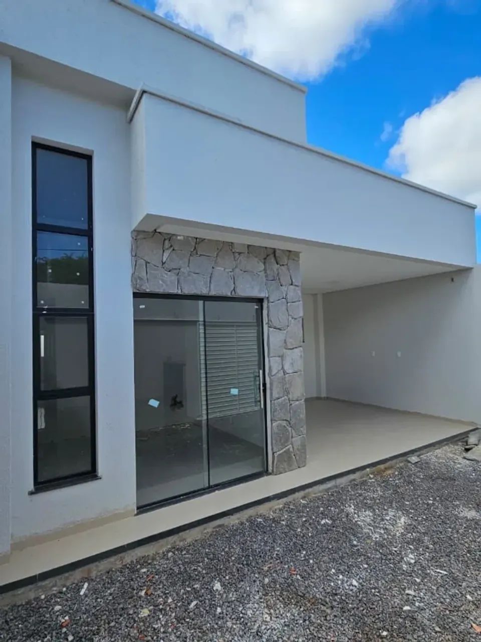 IMÓVEL REFORMADO MANGABEIRA