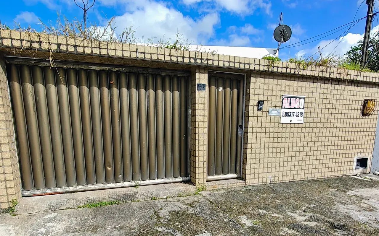 Alugo casa com 3 Quartos sendo 1 suite próximo a feirinha tabuleiro  - Maceió - AL - Foto 2