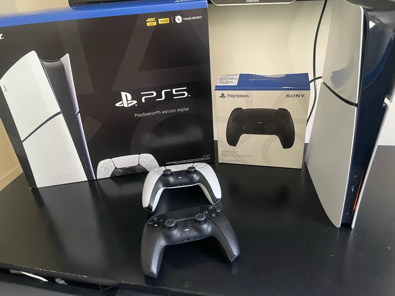 PS5 mídia digital 2 controles 