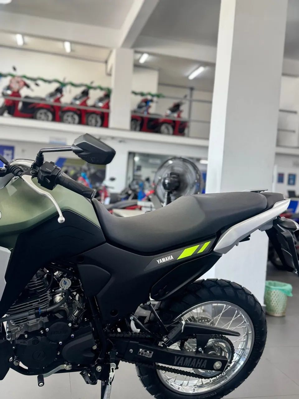 XTZ LANDER 250 2025  - Foto 4