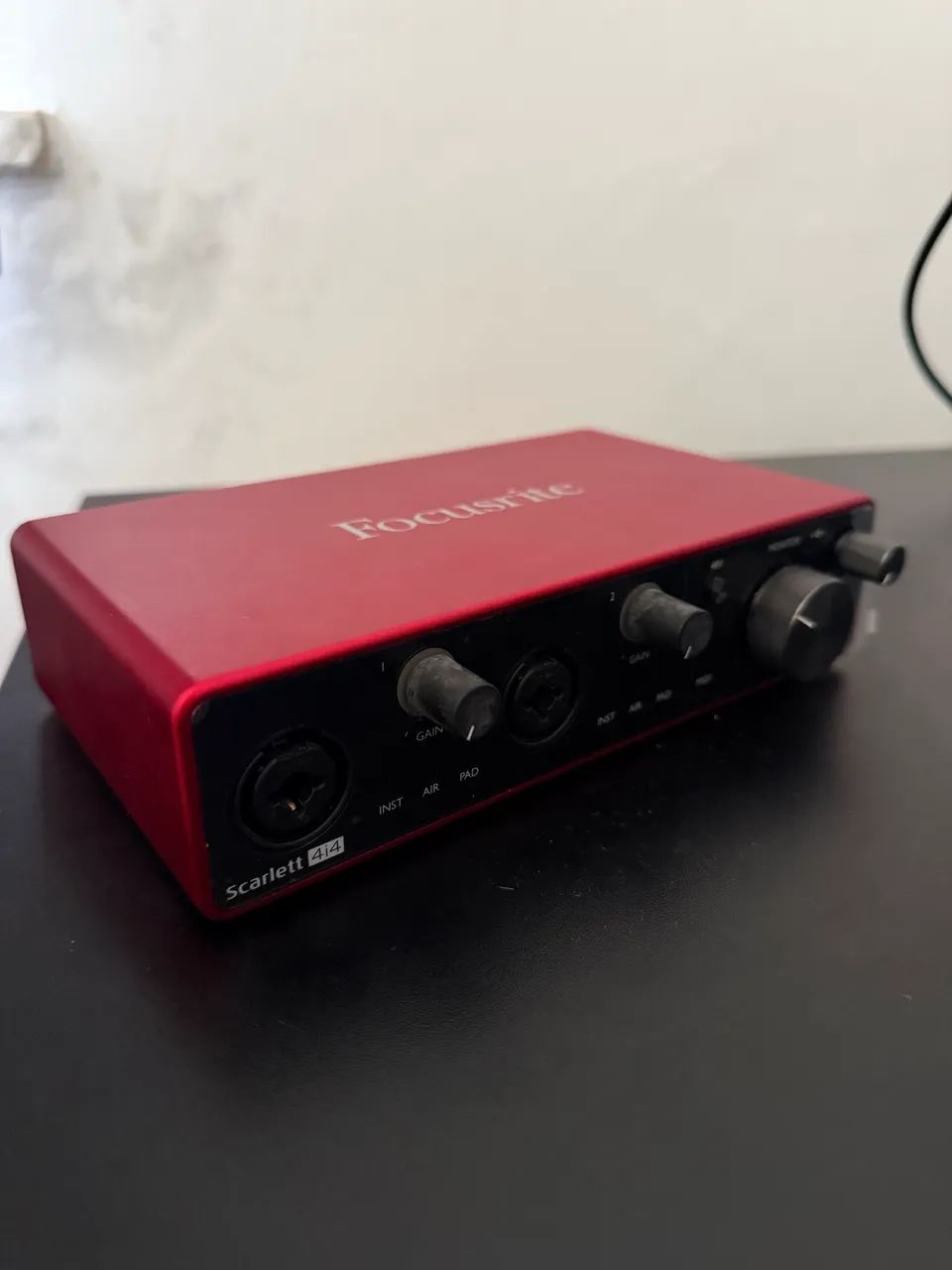 Focusrite Scarlett 4i4 - Foto 3