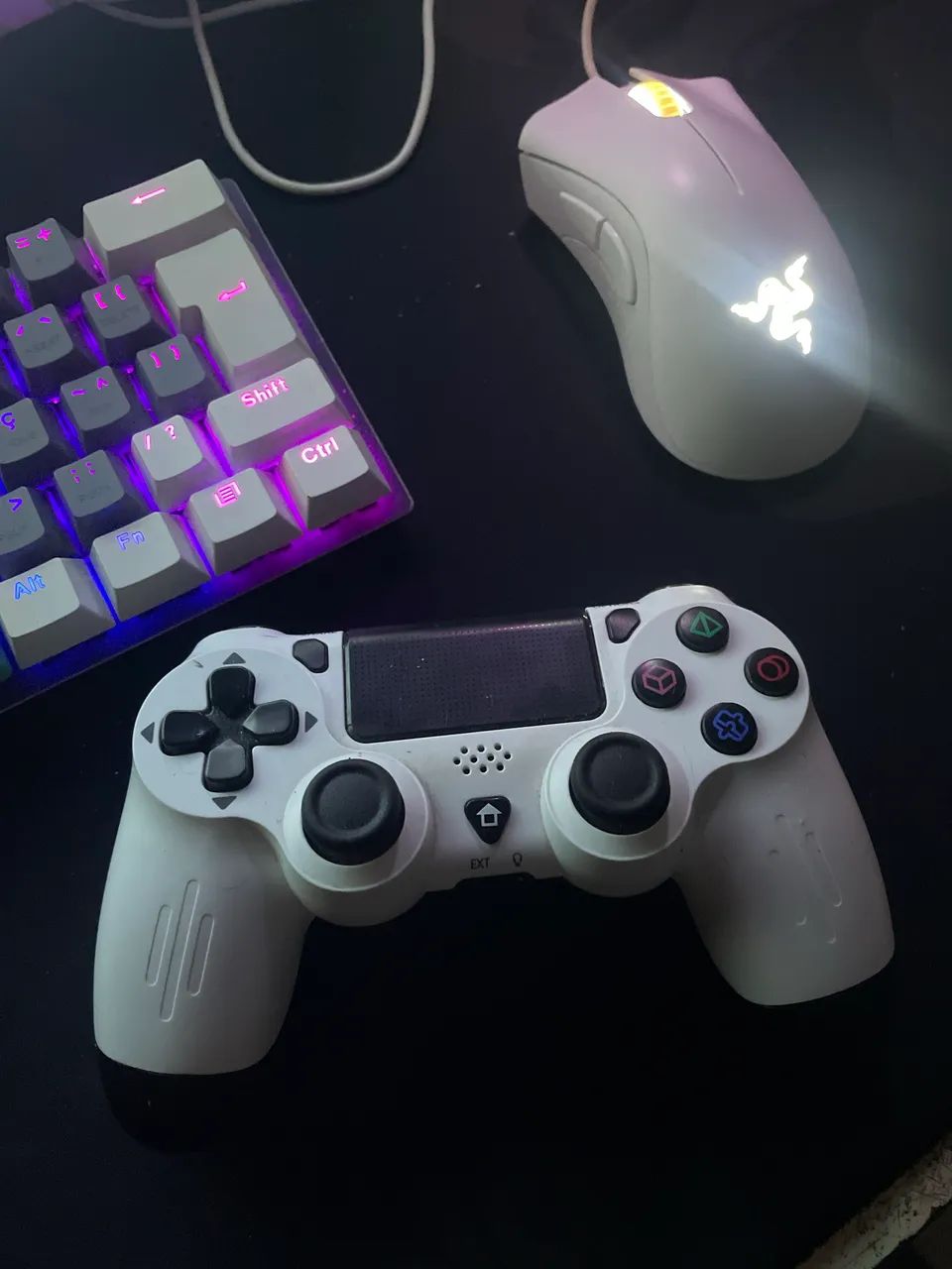 CONTROLE DE PS4/PC BRANCO