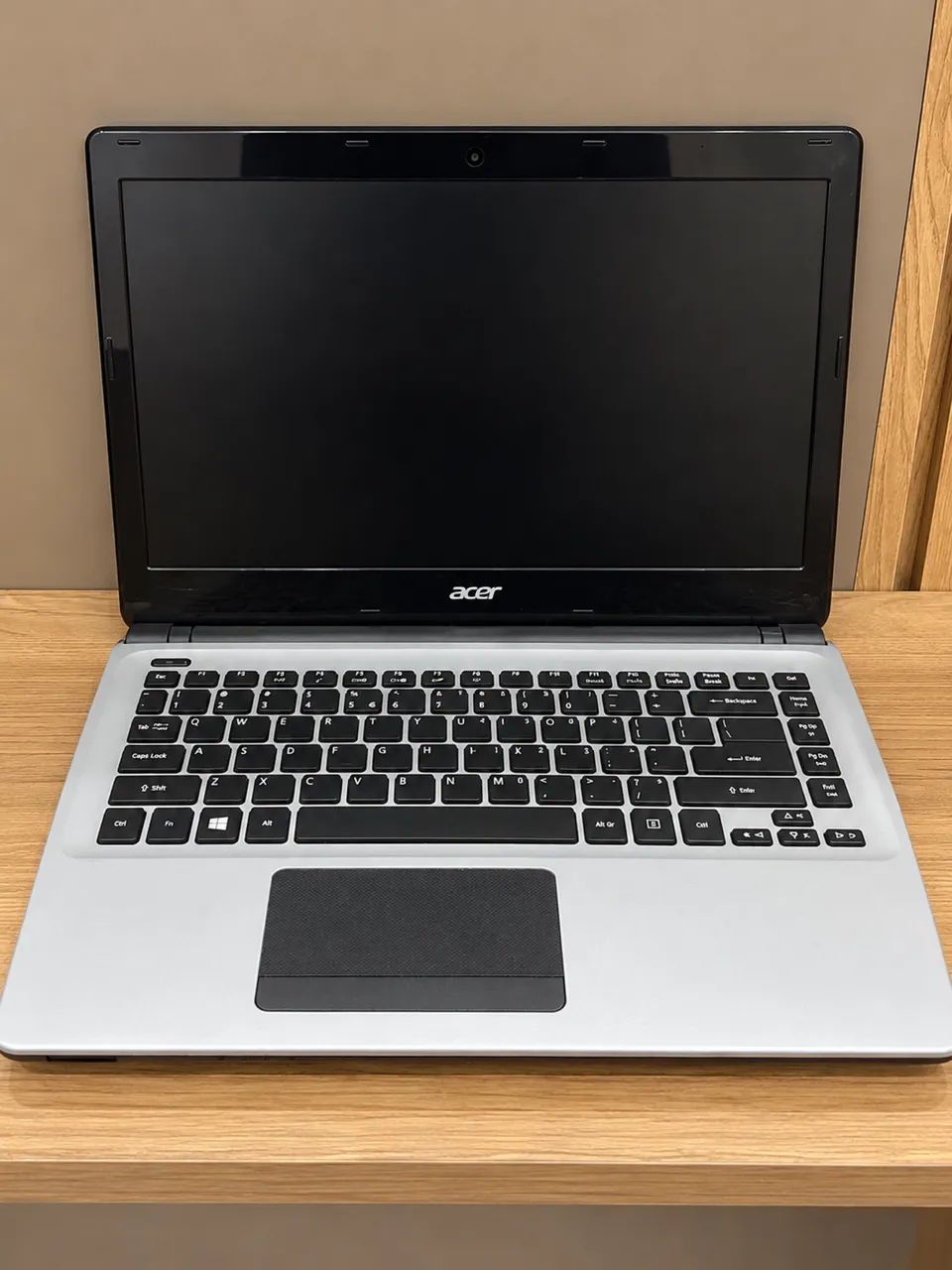 Notebook Acer Gamer i5- 12 de RAM - SSD - Foto 3