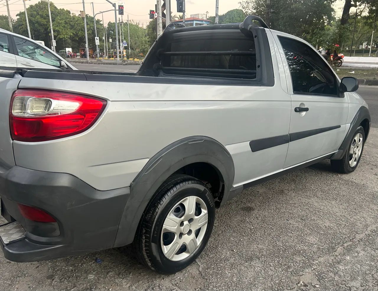 Fiat Strada Working 1.4 MPI Fire Flex 8V CS 2014 - Foto 3