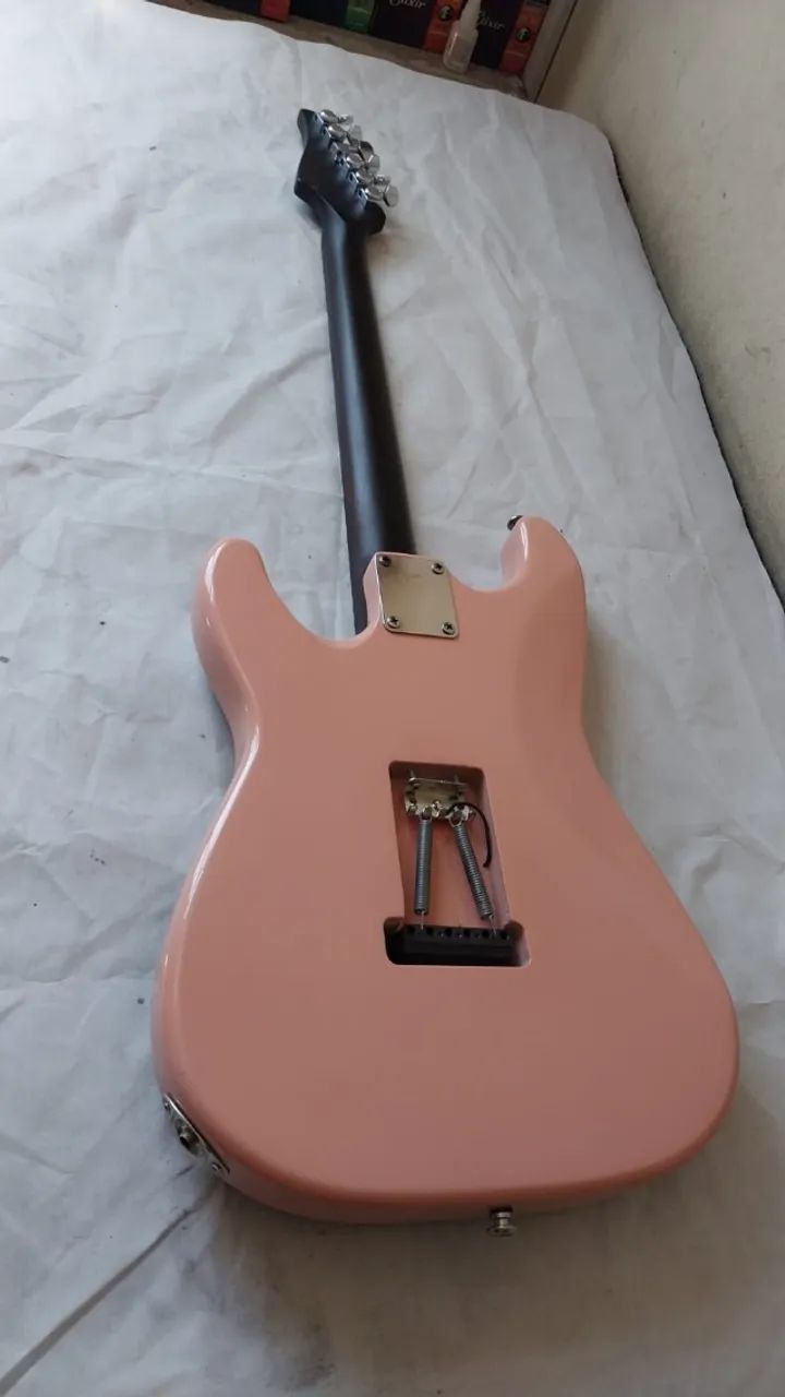Guitarra Stratocaster - Foto 4