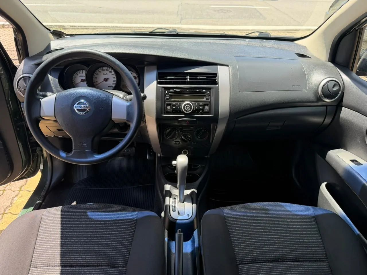 Nissan Livina S 1.8 16V Flex Fuel Aut., foto 8 de 12