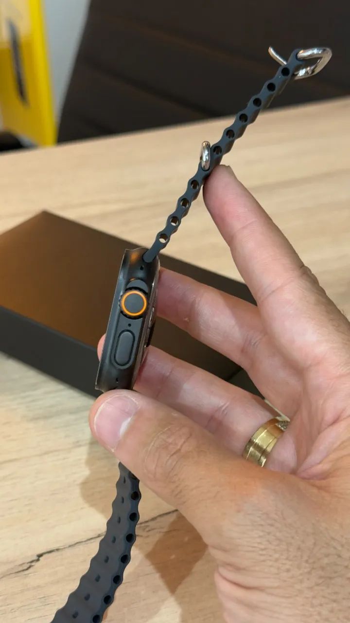 Apple Watch Ultra 2 49mm Preto Cellular 4G + GPS - Apenas 1 mês de uso! Garantia até 2027! - Foto 4