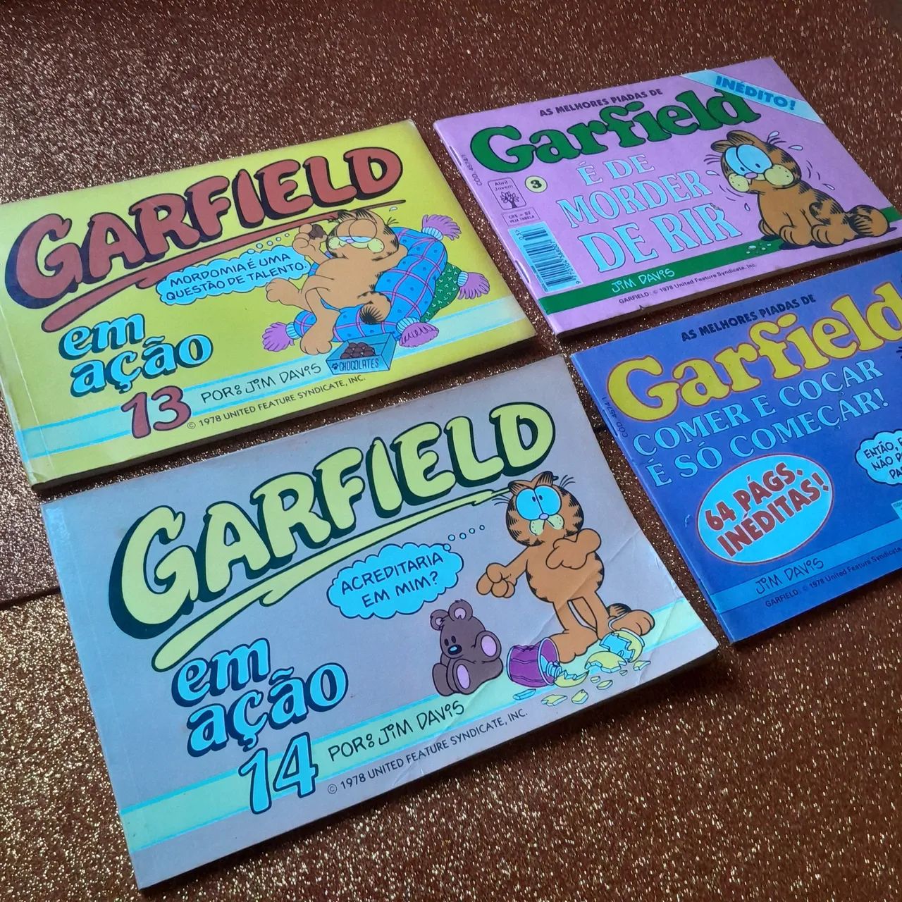 Livro Gibi Garfield Raridades - Foto 3