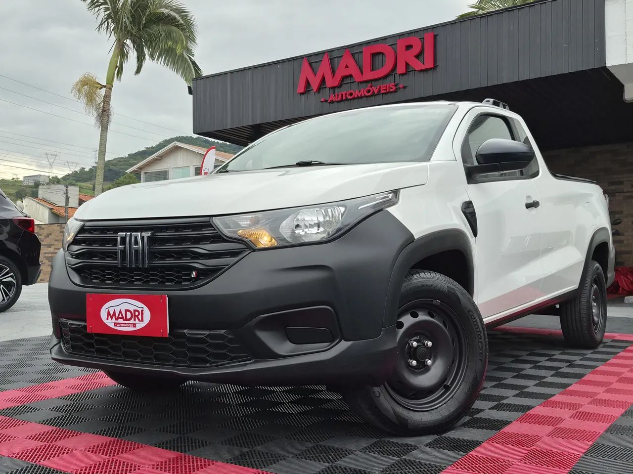 Fiat Strada Endurance 1.4 Flex 8V CS Plus 2023 - Foto 2