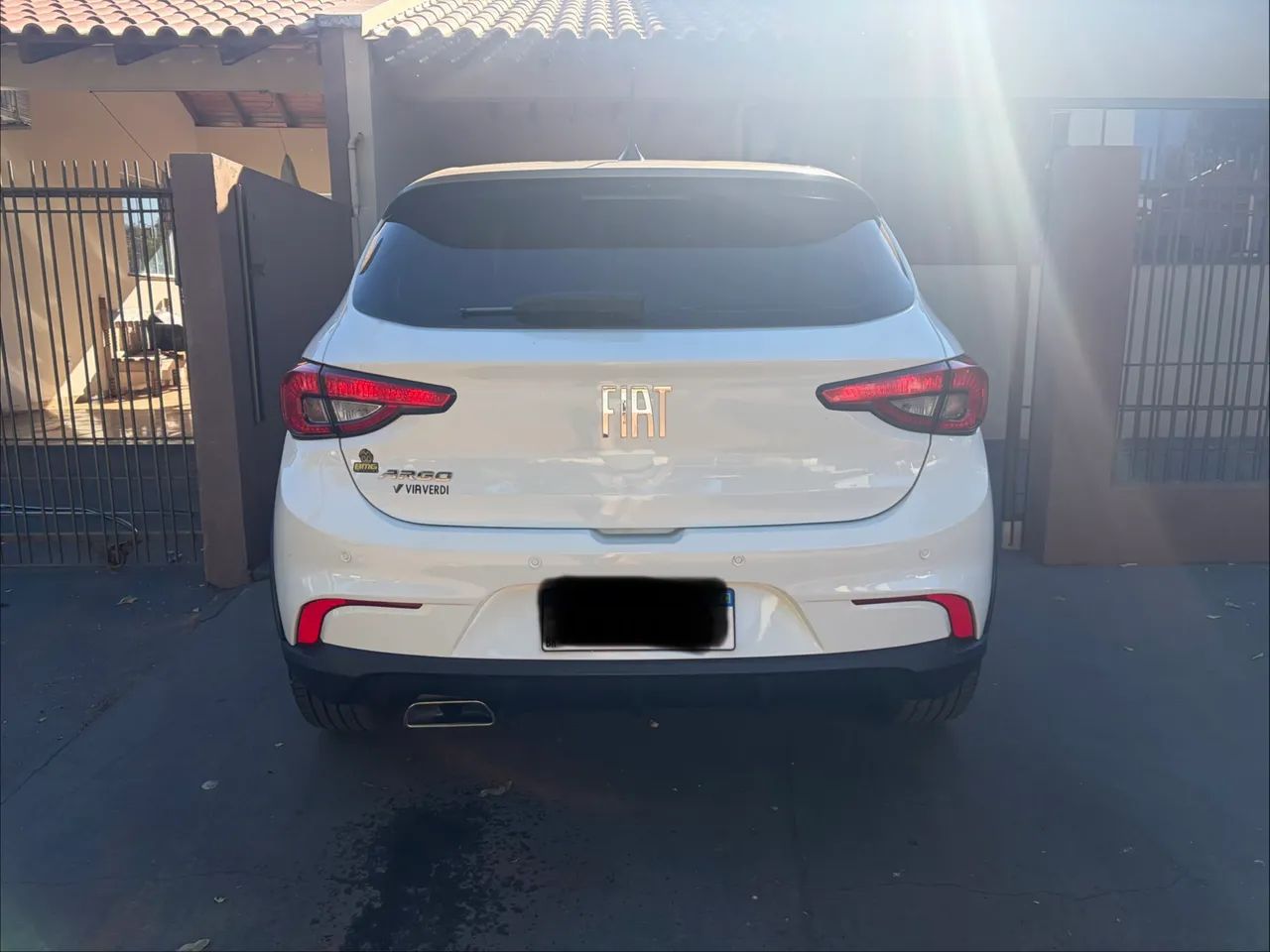 Fiat Argo HGT 1.8 16V Flex Mec. 2018 - Foto 4