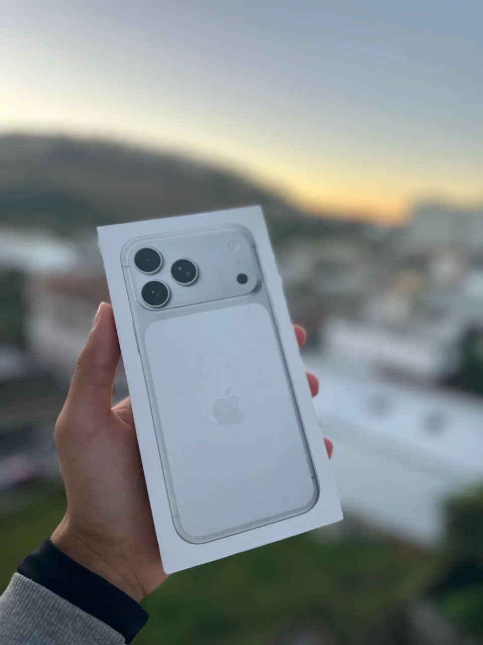 iPhone 17 ProMax Lacrado - Foto 2