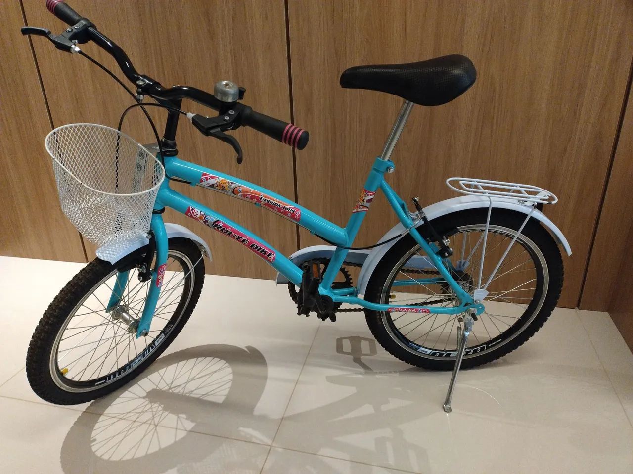 Bicicleta aro 20, verde clara e branca
