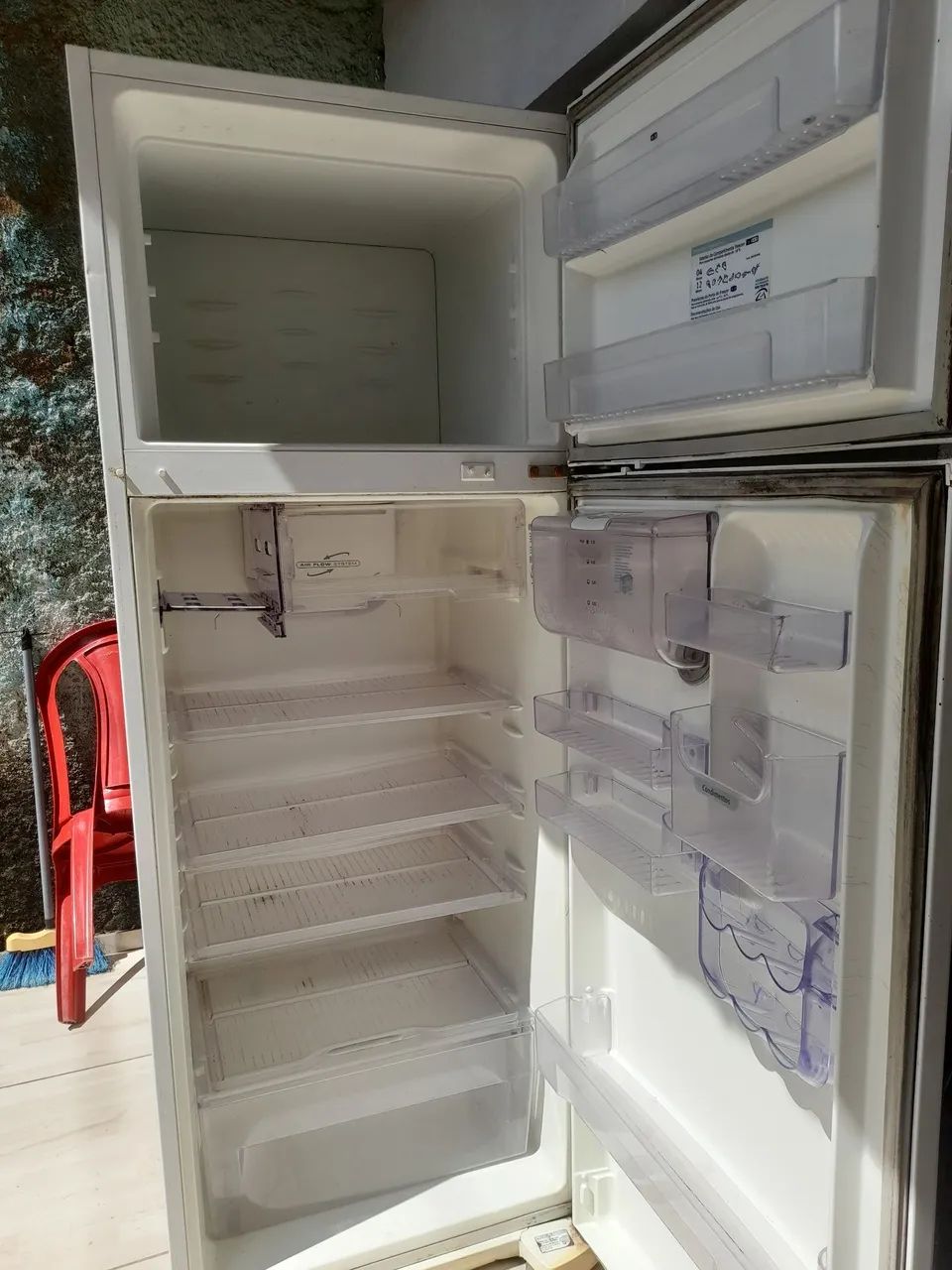 Vendo essa geladeira  - Foto 4