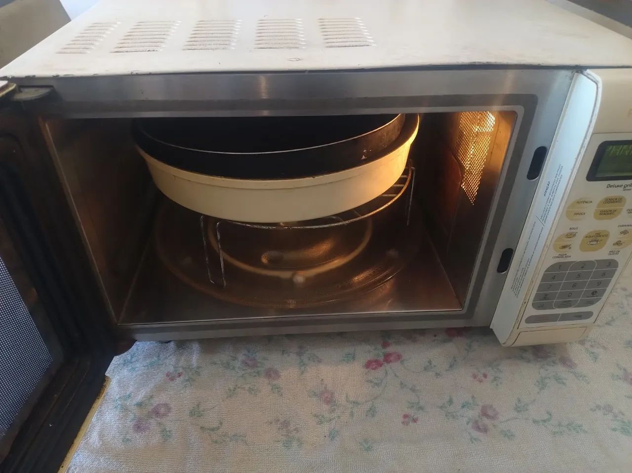Microondas Panasonic 30 litros  - Foto 4