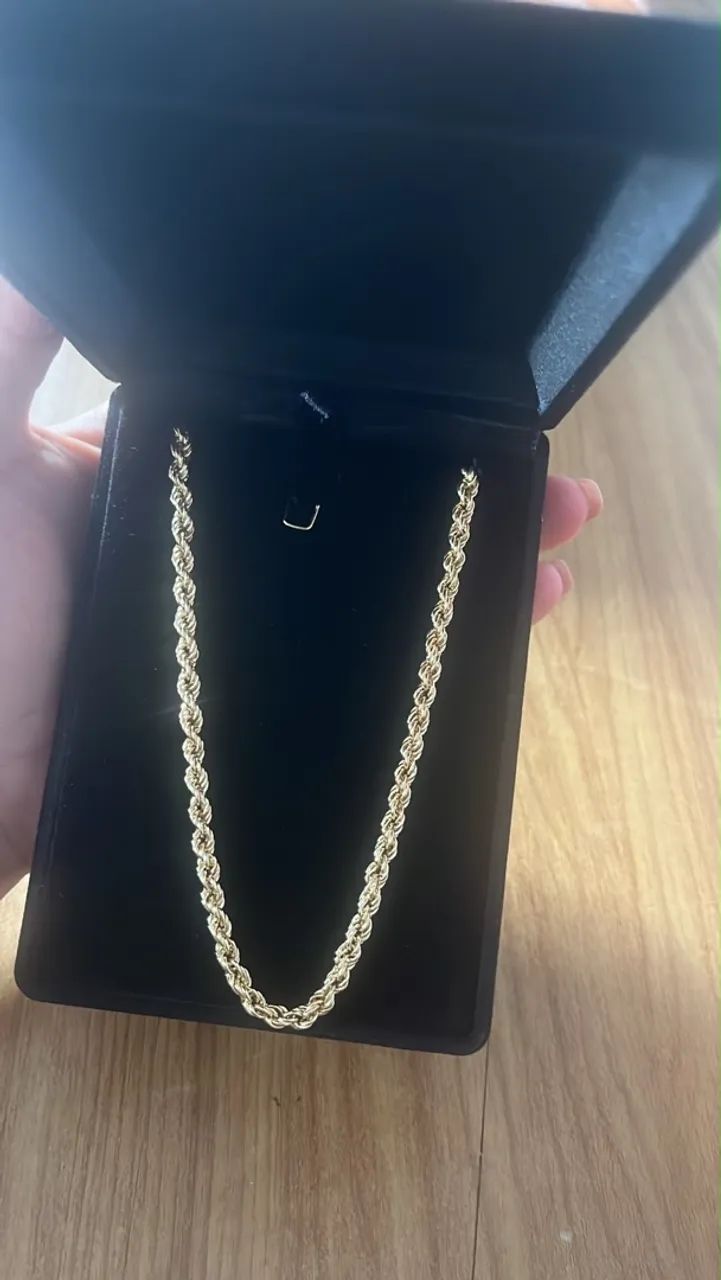 Vendo cordão de ouro 
