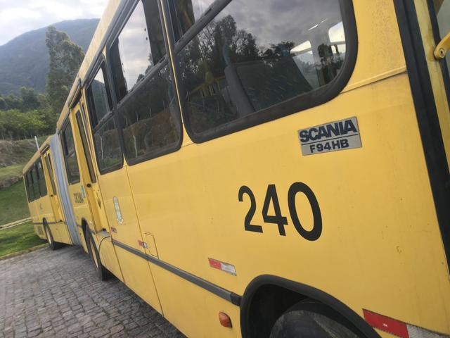 Vendo ônibus Scania 2000 bi-ônibus - Foto 6