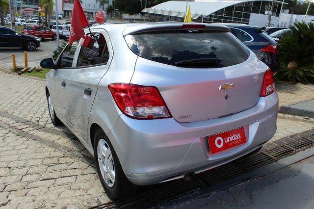 Gm - Chevrolet Onix 1.0 JOY Completo - Foto 4