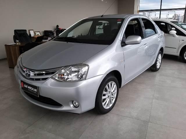 Etios Sedan XLS 1.5 unico dono - Foto 2