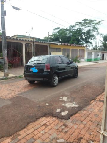 Vende-se carro