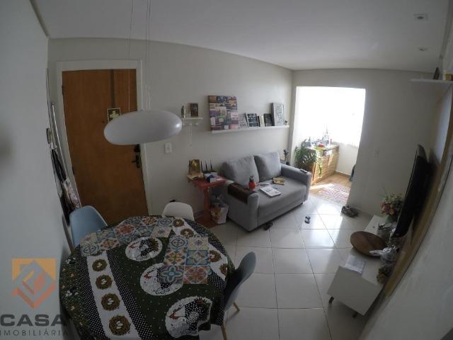 E.R- Apartamento com 2 quartos com quintal em Colina de Laranjeiras