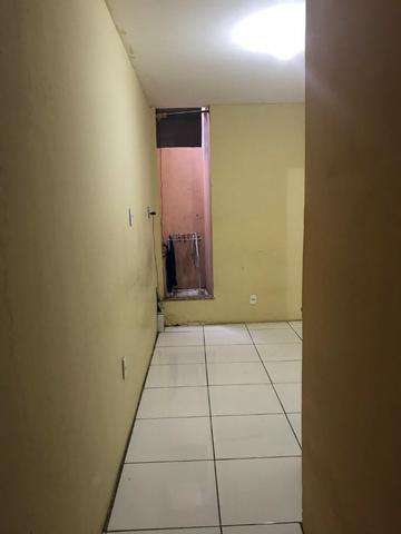 Alugo kitnet na Santa Mônica
