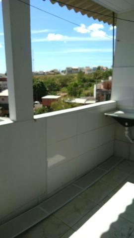 Prédio 3 AP e 2 Kitchenet Colinas - Foto 15