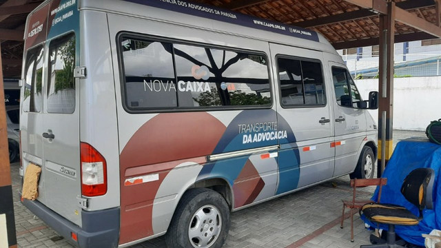 van 2010 olx