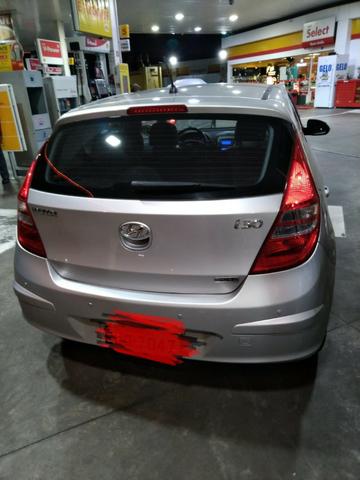 Hyundai I30 c/TETO 2011 Baixo KM - Foto 9