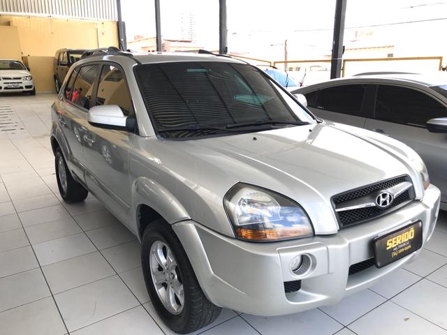 Hyundai Tucson GLS automático extra!