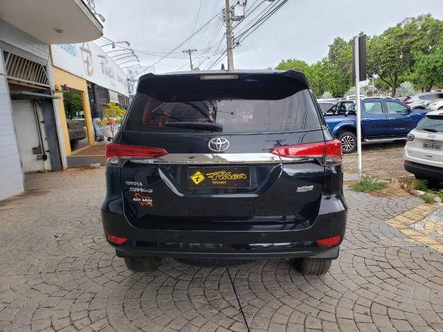 Hilux Sw4 Sr AT 2016/2017 - 79.000KM - 132.900,00 - Foto 6