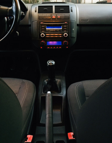 Polo sedan Comfortline 2010/2011 - Foto 8
