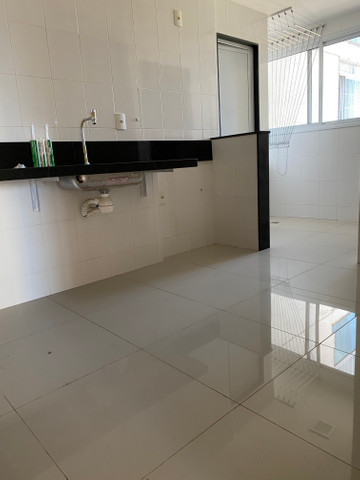 Oportunidade de 04 qtos sendo 02 suítes em Itapuã - Foto 6