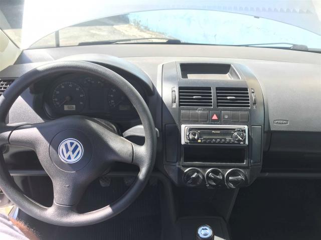 POLO SEDAN 2003/2003 1.6 8V GASOLINA 4P MANUAL - Foto 14