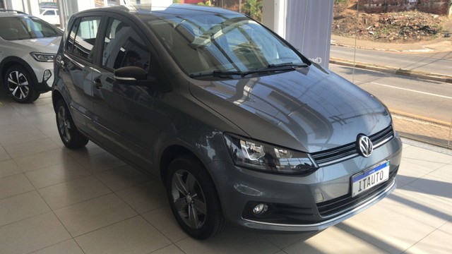 VOLKSWAGEN FOX CONNECT 1.6 FLEX 8V 5P