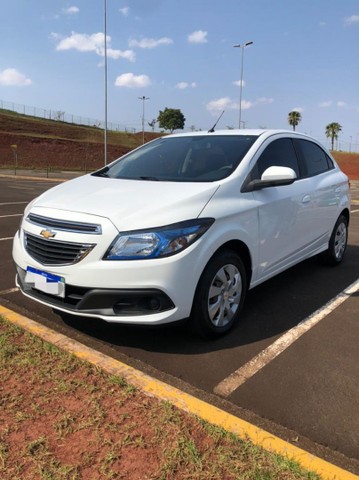 CHEVROLET ONIX 1.4 LT FLEX 2016/2016 APENAS 42.600 KM