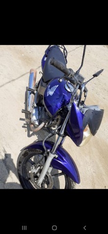 VENDO MOTO!