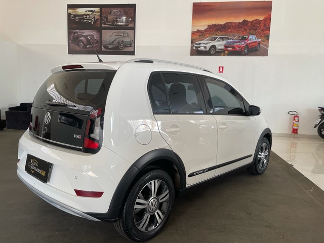 UP CROSS TSI