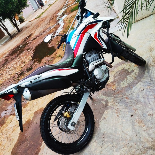 XRE 300