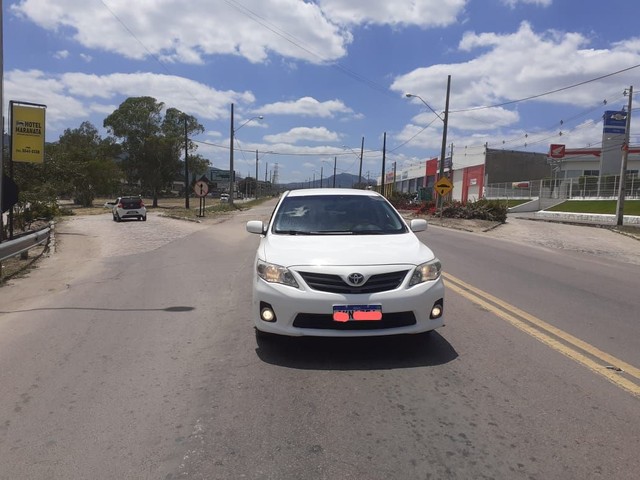 COROLLA 2013