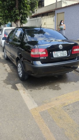 VENDO POLO 2006 SEDAN