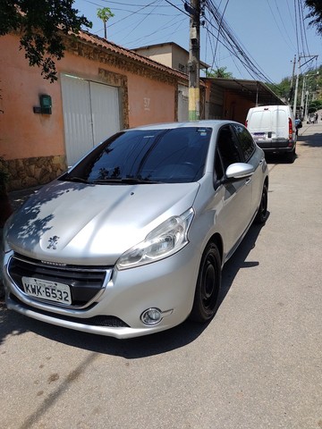 PEUGEOT 208 PASSO