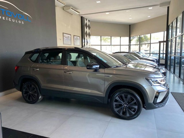 VOLKSWAGEN TAOS HIGHLINE 2021/22