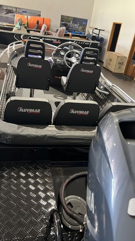 Lancha Fluvimar Apache 17 Especial + Motor De Popa Mercury 60 + carreta + acessórios - Foto 6