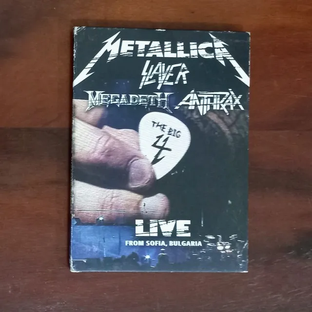 DVD duplo Big 4 Metallica Slayer Megadeth Anthrax