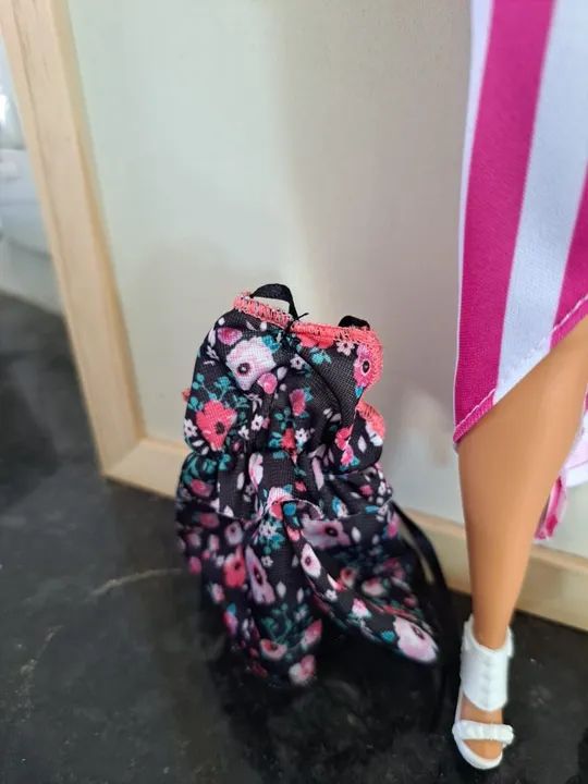 Barbie Fashionista 102 - Foto 3
