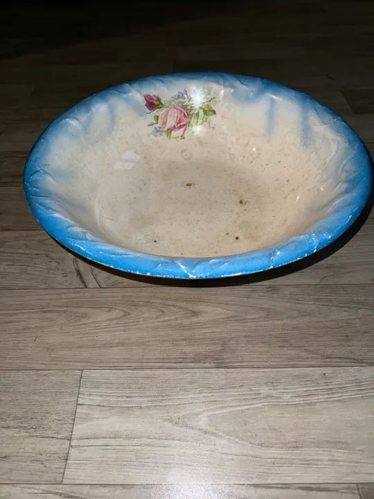 Tigela Bacia de cerâmica antiga. 1910. Item Raro - Foto 2