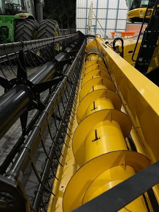 Colheitadeira New Holland CR 7.90 Ano 2021 - Foto 4